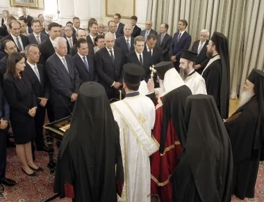 Live: Η πρώτη συνεδρίαση του υπουργικού συμβουλίου της κυβέρνησης K.Μητσοτάκη - Ποιες είναι οι πρώτες αποφάσεις